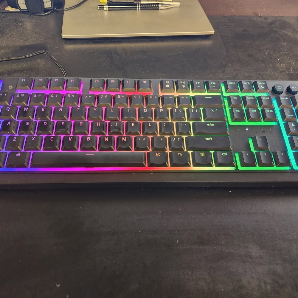 Razer RGB Gaming Keyboard - Black with Multicolor Backlight